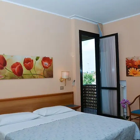 Astor Szálloda 2*