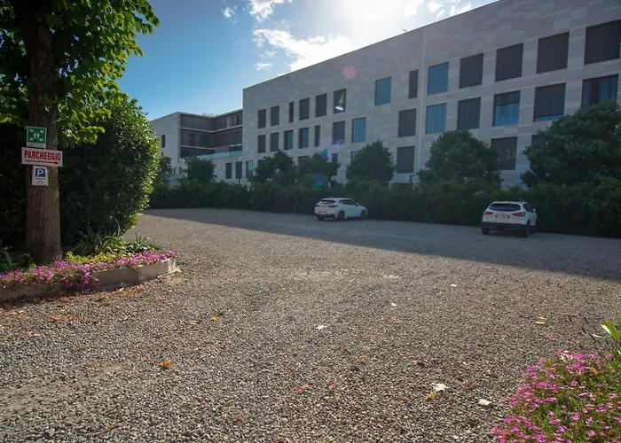Astor Hotel 2*